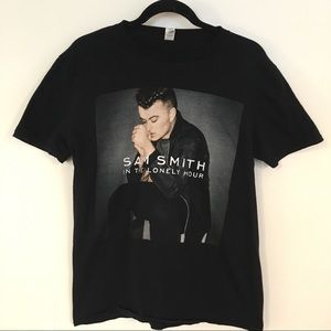 🎈3/$20 Sam Smith tour t-shirt